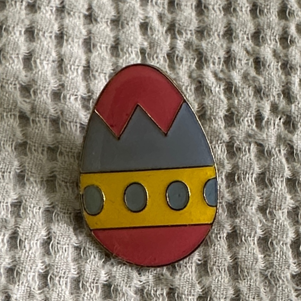 Easter Egg Pin